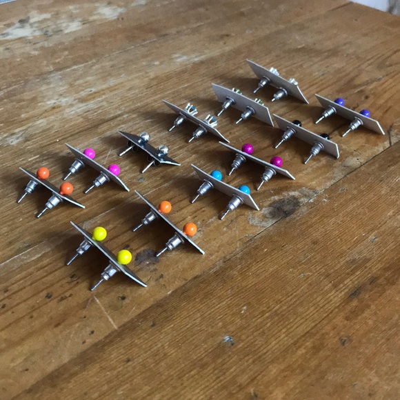 Bundle of 12 pairs of earrings - Picture 5 of 5